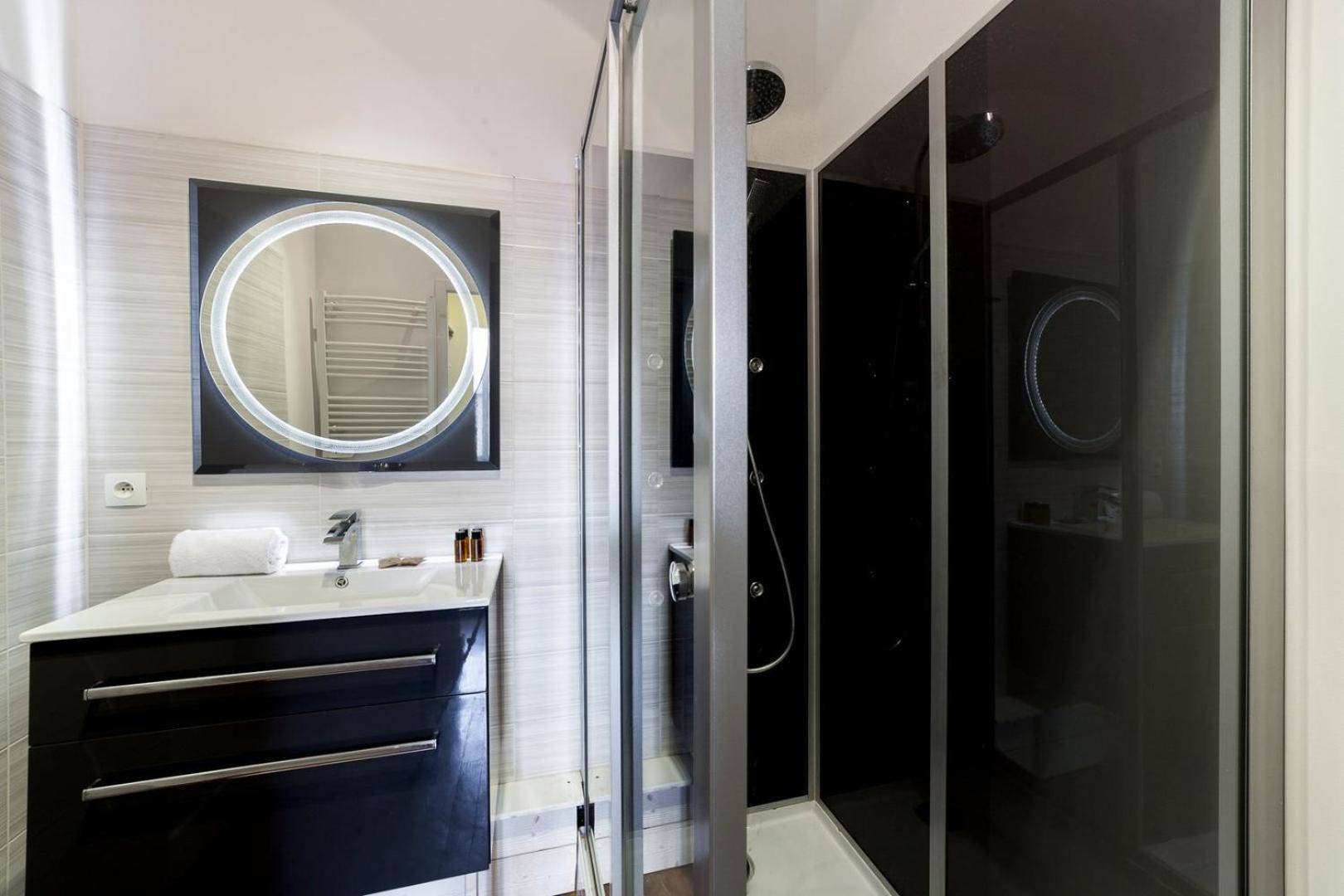 Appartement Calme - Quartier Prise Montchat Ail Лион Екстериор снимка